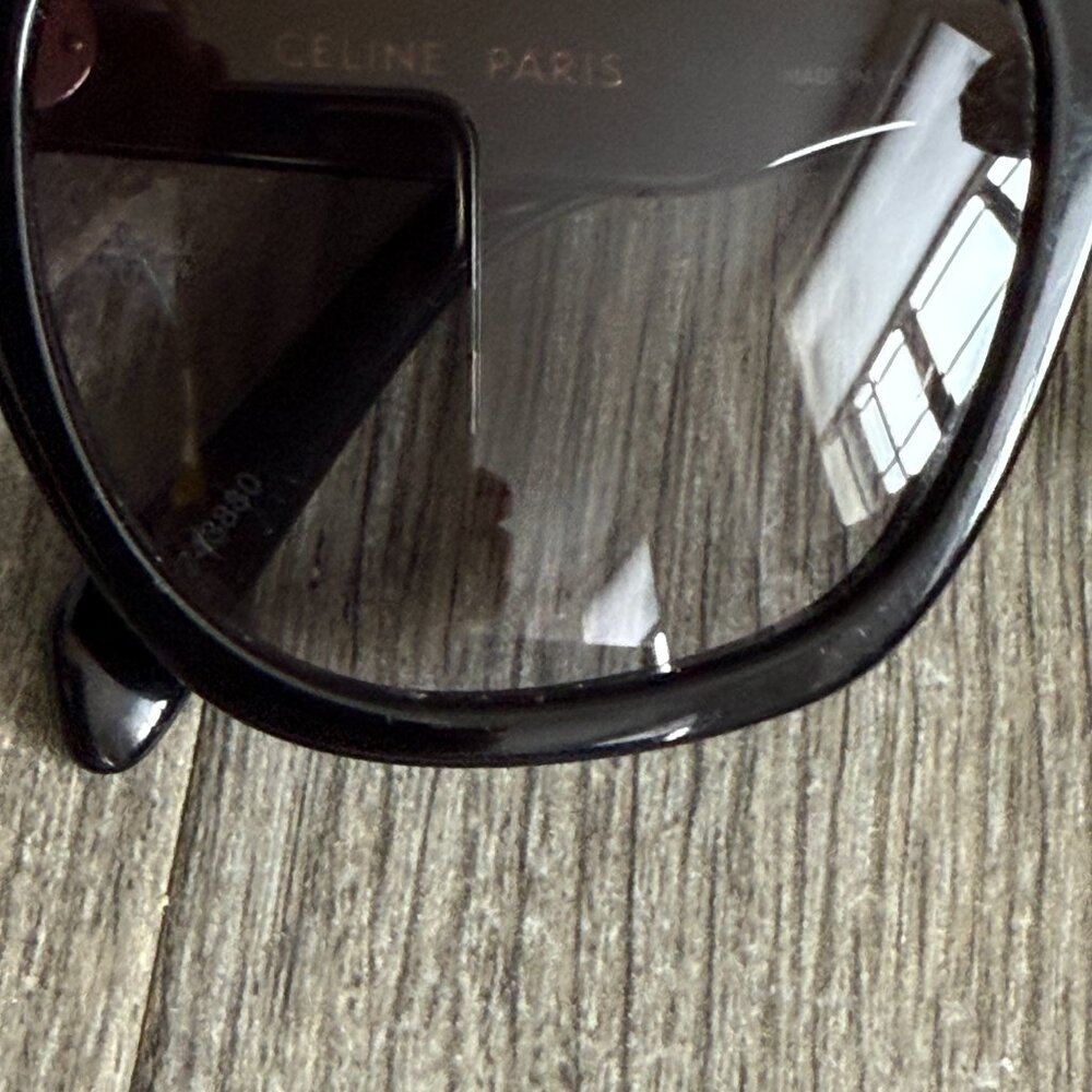 Celine CL40167I 01B Black Butterfly Sunglasses w/ Case - Picture 8 of 12